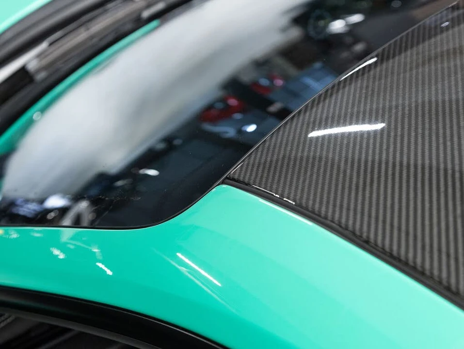 2025 Porsche 992 GT3 RS - Image 30 of 31
