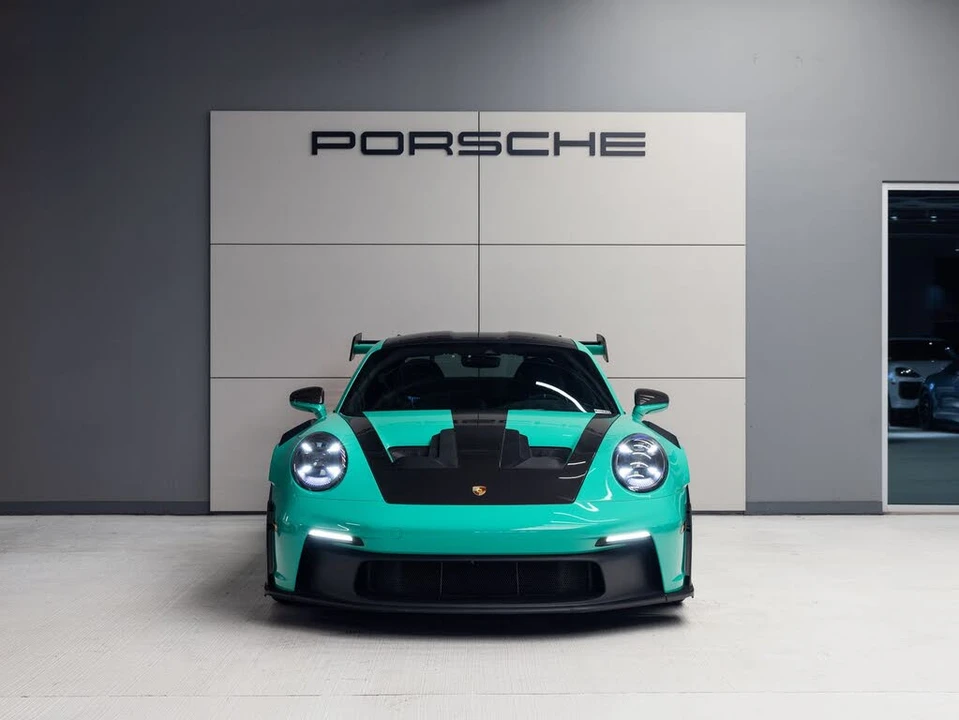 2025 Porsche 992 GT3 RS - Image 10 of 31