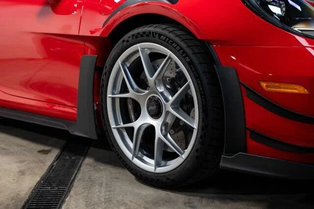 2025 Porsche 992 GT3 RS - Image 11 of 31