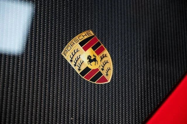 2025 Porsche 992 GT3 RS - Image 17 of 31