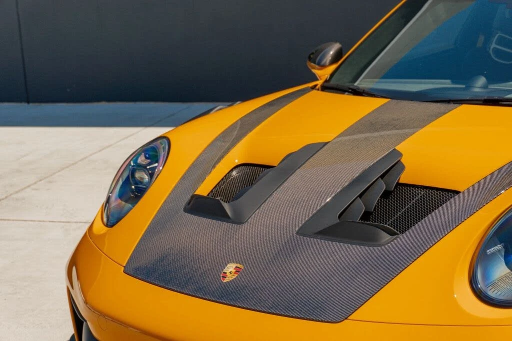 2025 Porsche 992 GT3 RS - Image 23 of 31