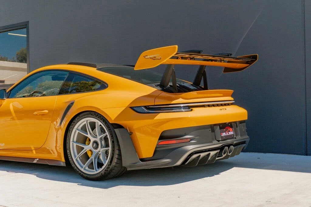 2025 Porsche 992 GT3 RS - Image 22 of 31