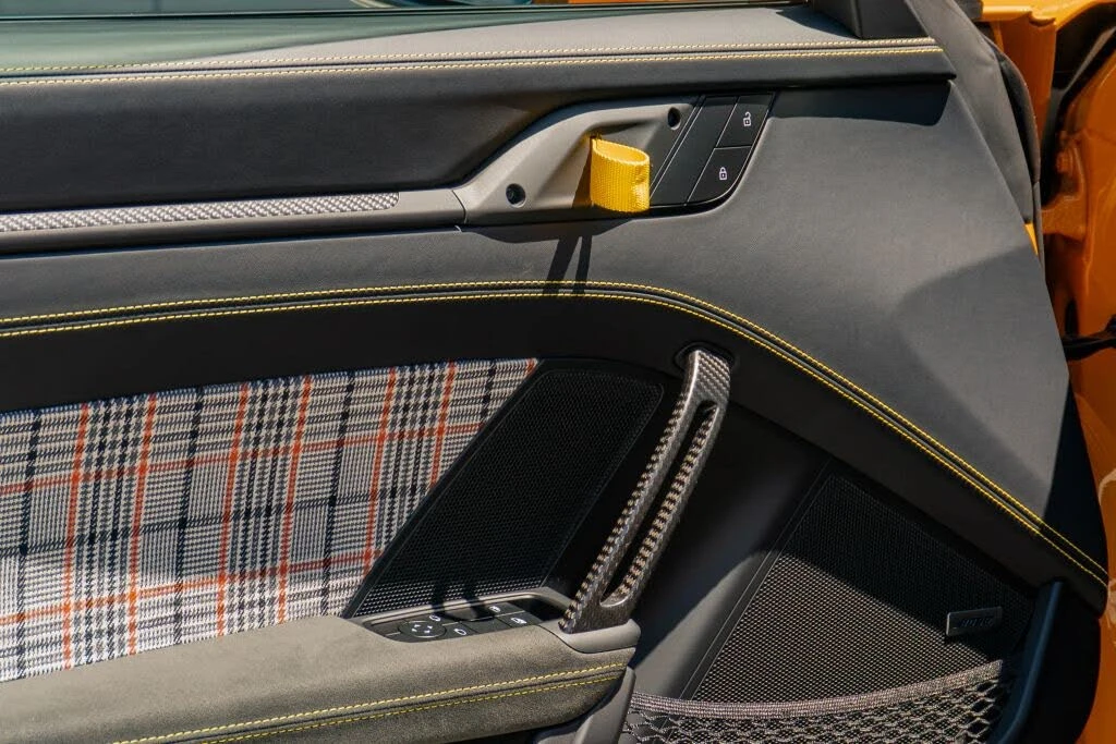 2025 Porsche 992 GT3 RS - Image 16 of 31