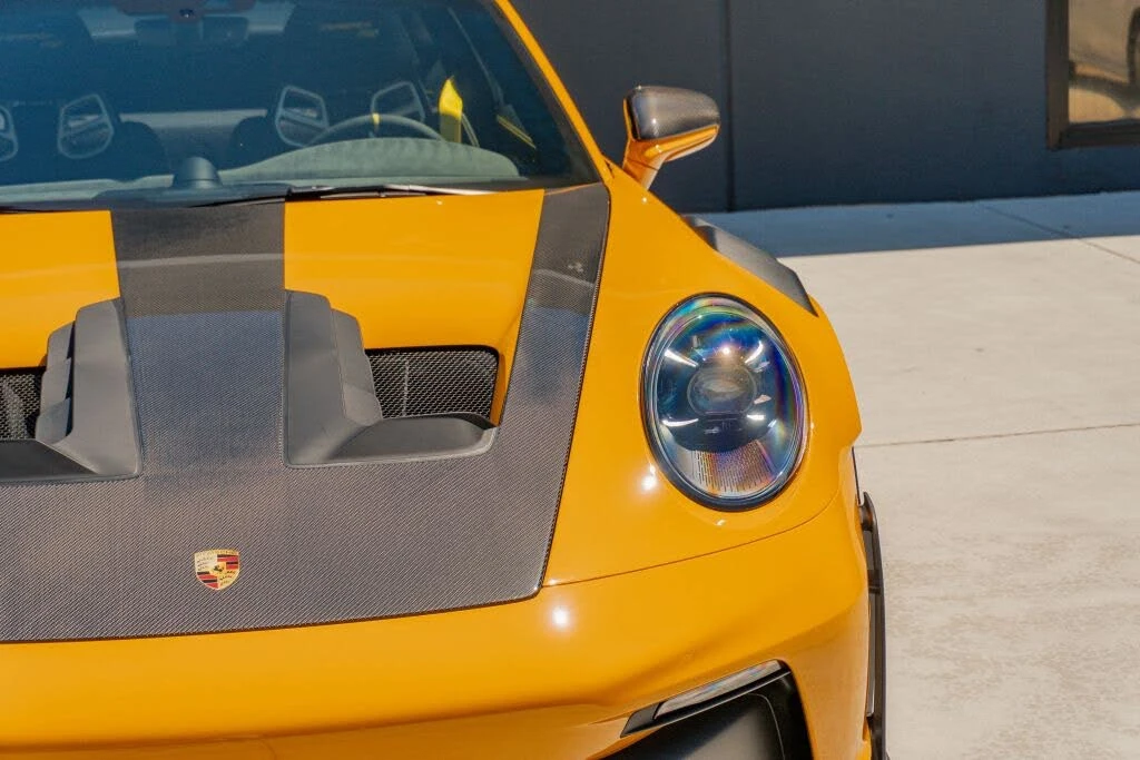 2025 Porsche 992 GT3 RS - Image 28 of 31