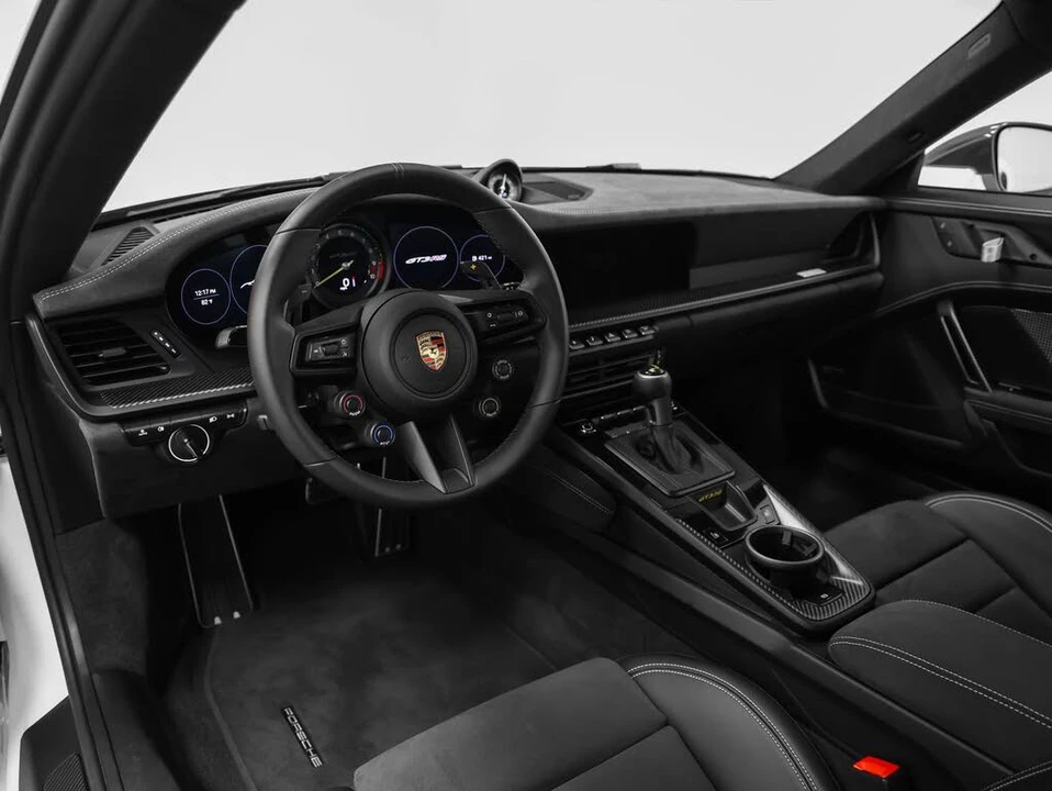 2025 Porsche 992 GT3 RS - Image 4 of 31