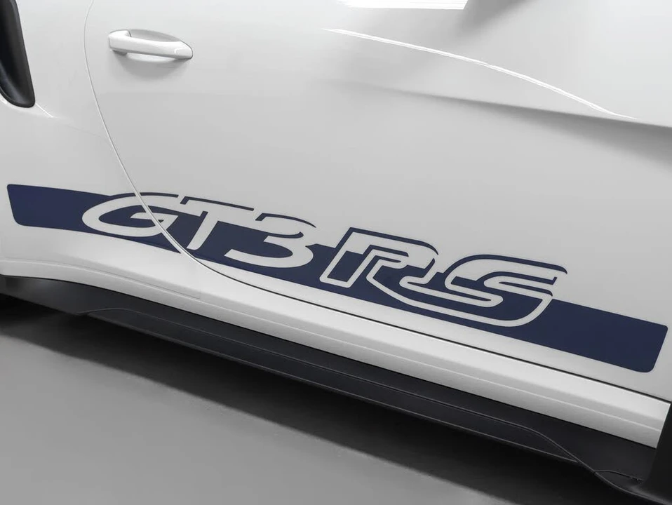 2025 Porsche 992 GT3 RS - Image 22 of 31