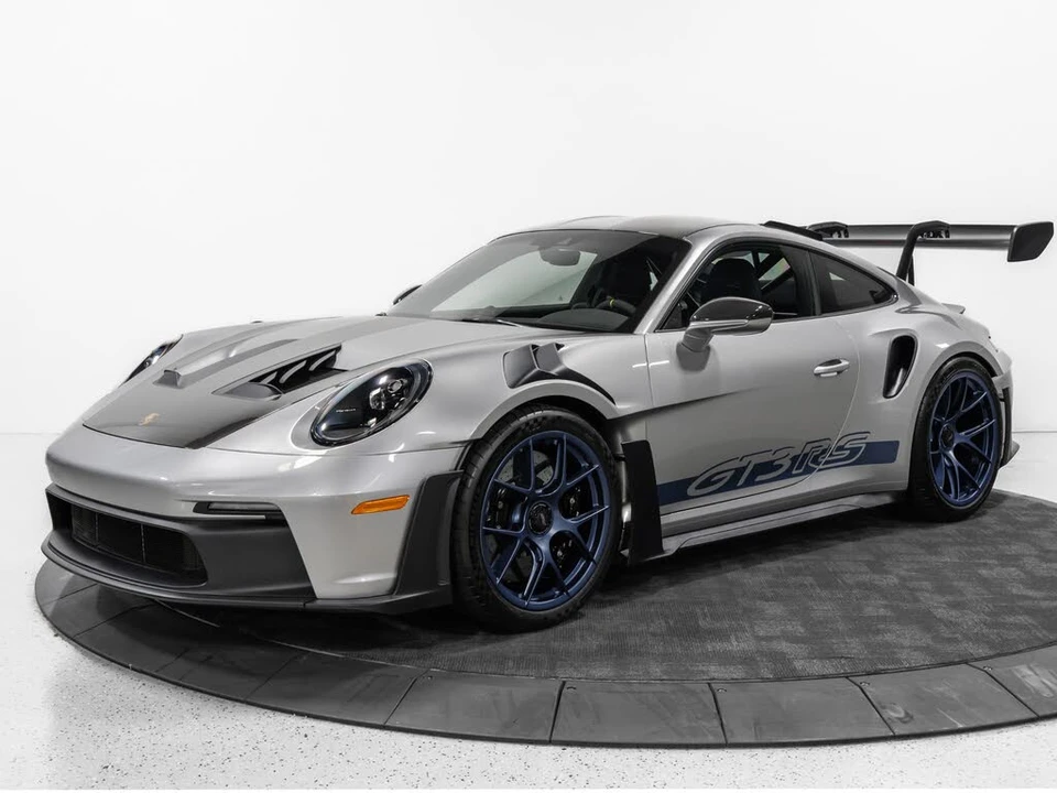 2025 Porsche 992 GT3 RS - Image 3 of 31