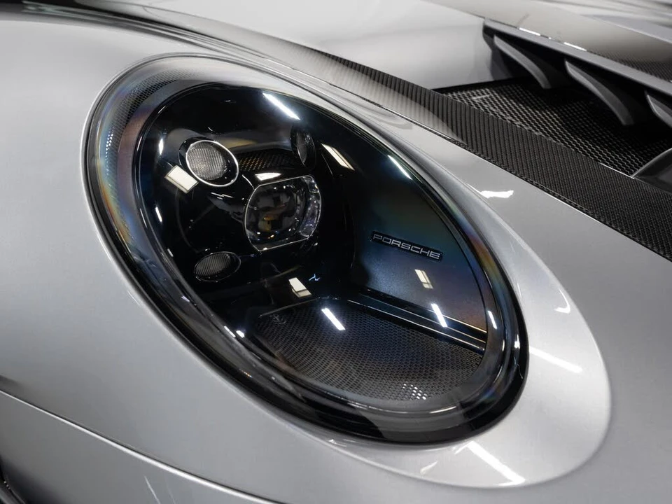 2025 Porsche 992 GT3 RS - Image 16 of 31