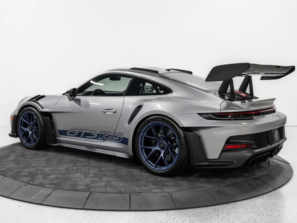 2025 Porsche 992 GT3 RS - Image 5 of 31