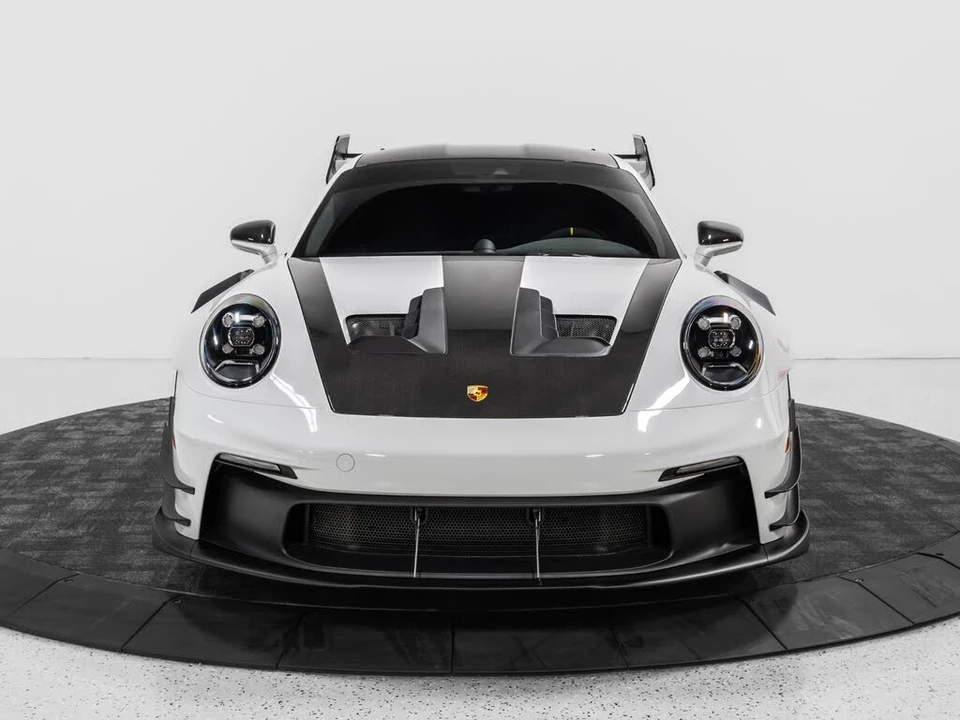 2025 Porsche 992 GT3 RS - Image 13 of 31