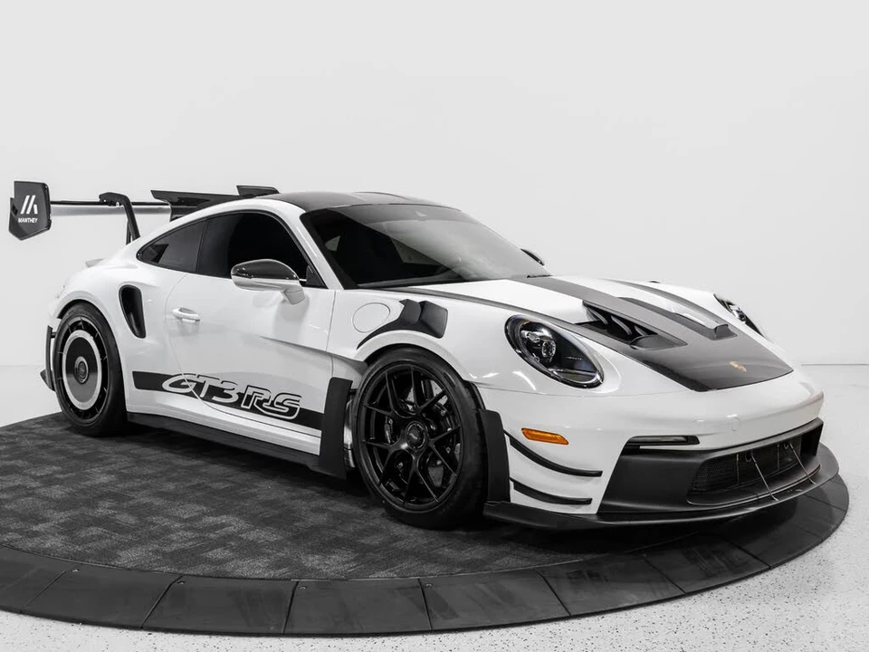 2025 Porsche 992 GT3 RS - Image 11 of 31