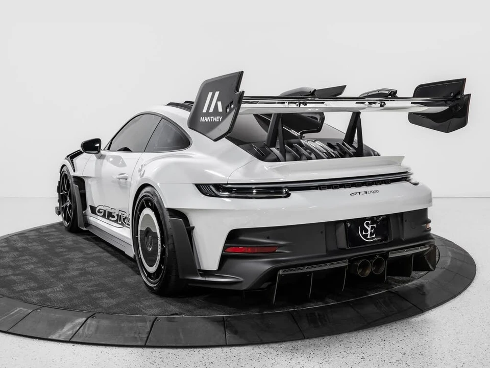 2025 Porsche 992 GT3 RS - Image 6 of 31
