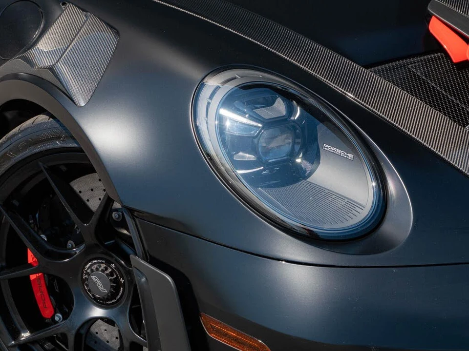 2025 Porsche 992 GT3 RS - Image 26 of 28