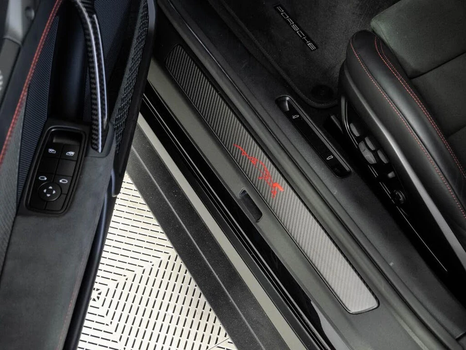 2025 Porsche 992 GT3 RS - Image 8 of 28