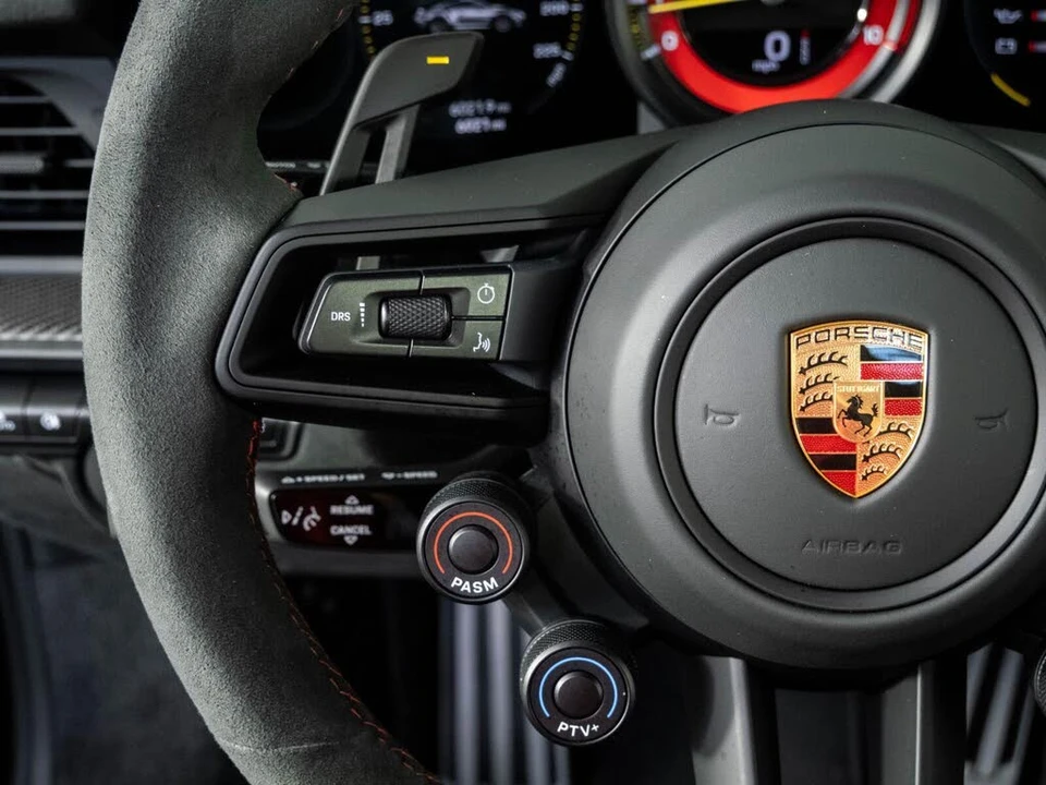 2025 Porsche 992 GT3 RS - Image 10 of 28