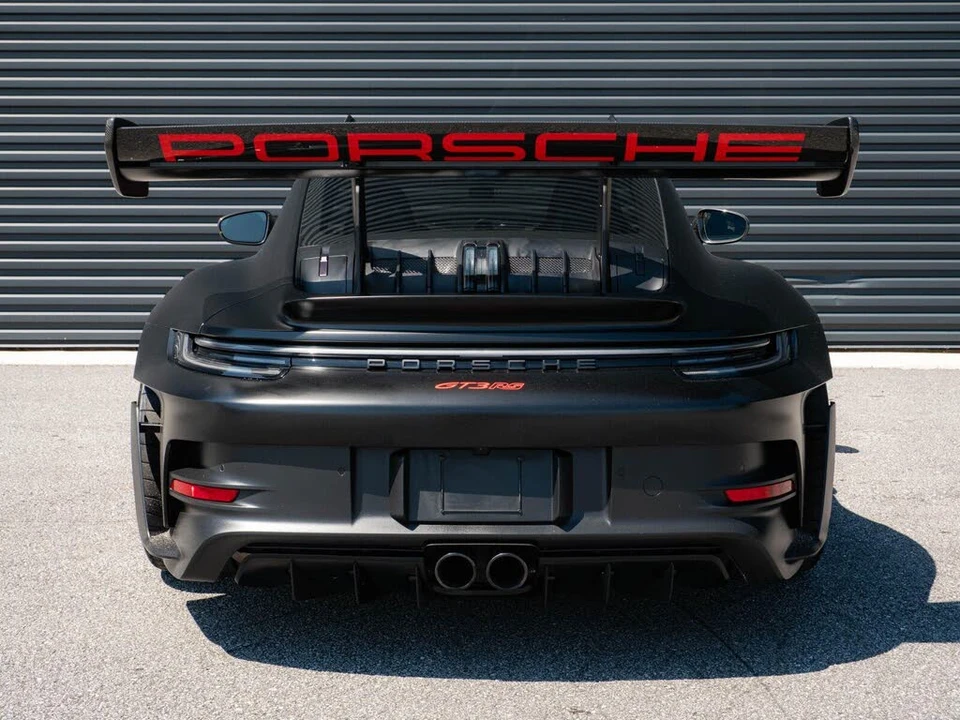 2025 Porsche 992 GT3 RS - Image 24 of 28