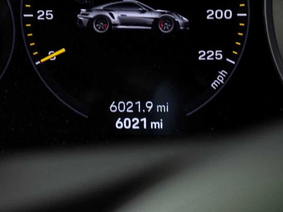 2025 Porsche 992 GT3 RS - Image 12 of 28