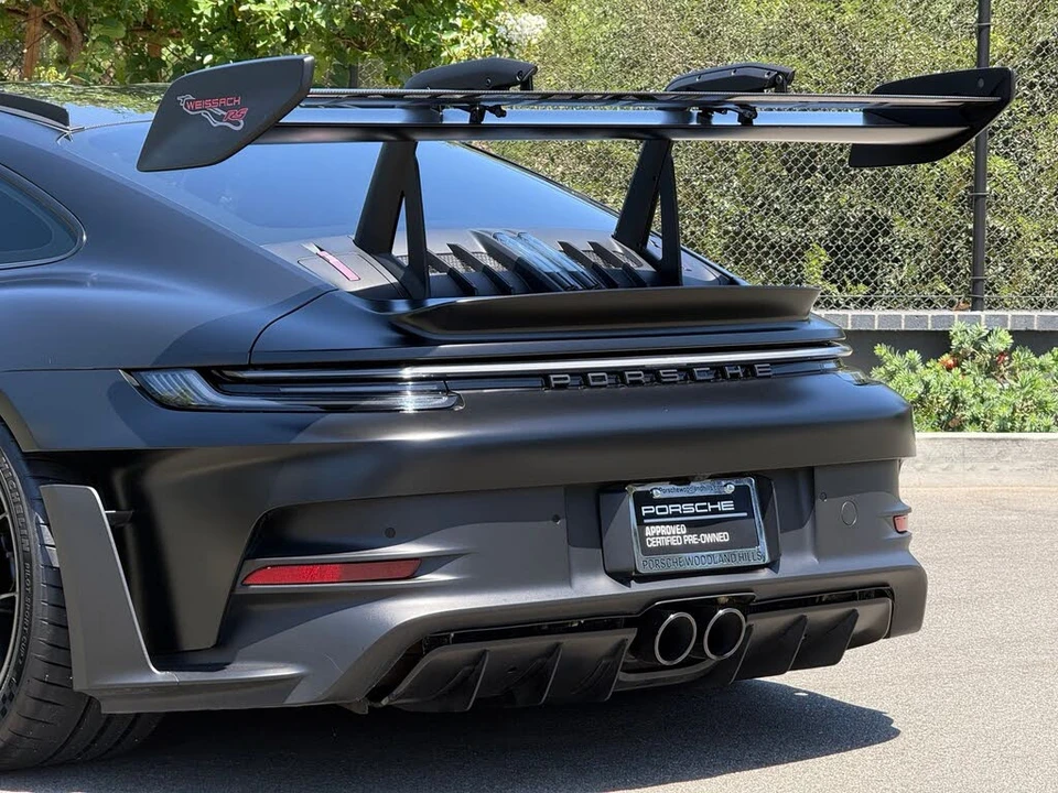 2025 Porsche 992 GT3 RS - Image 14 of 31