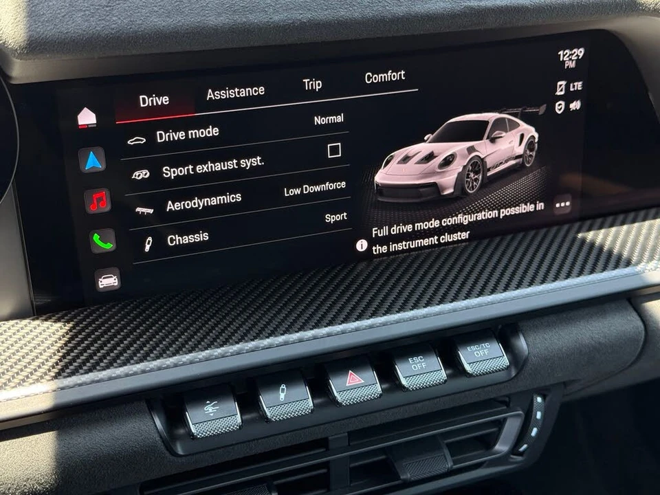 2025 Porsche 992 GT3 RS - Image 26 of 31