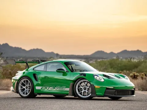 2025 Porsche 911 GT3 RS Coupe RWD