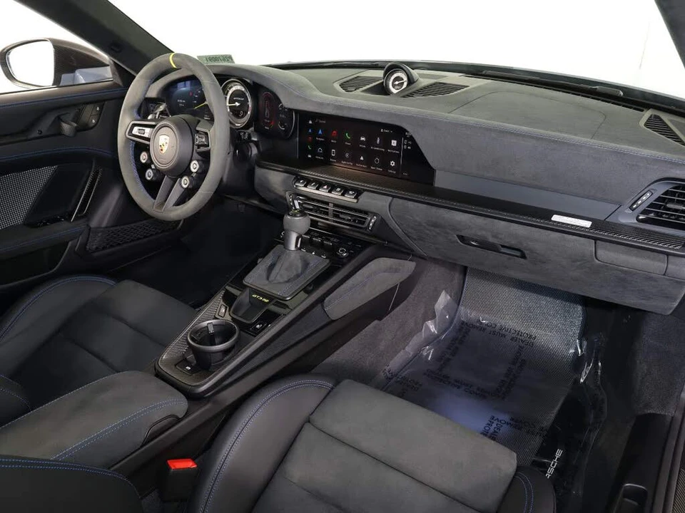 2025 Porsche 992 GT3 RS - Image 13 of 27