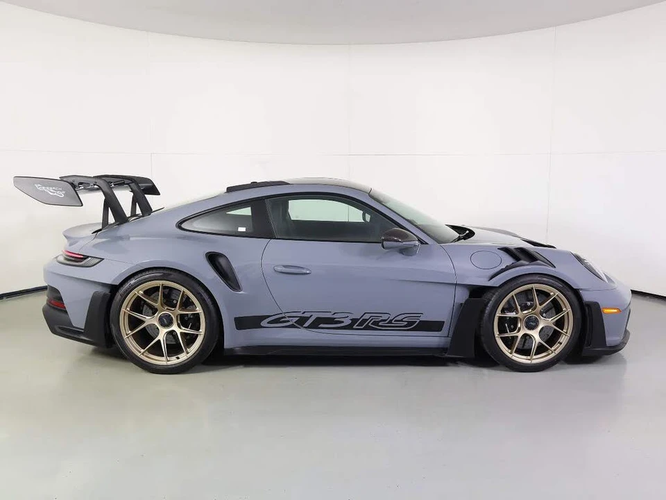 2025 Porsche 992 GT3 RS - Image 8 of 27