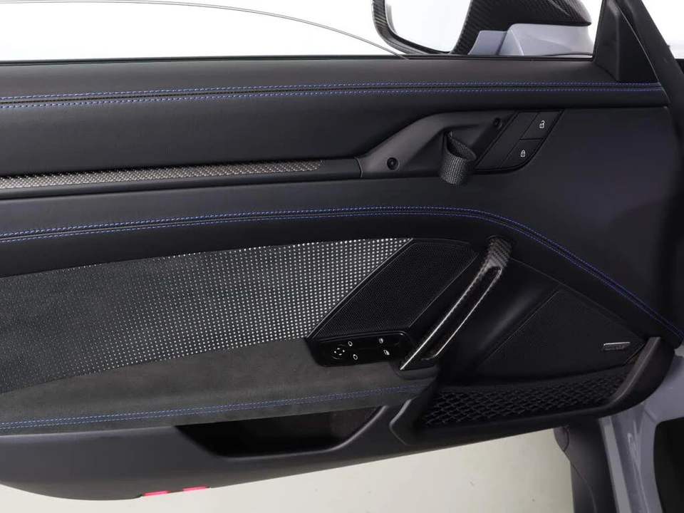 2025 Porsche 992 GT3 RS - Image 23 of 27