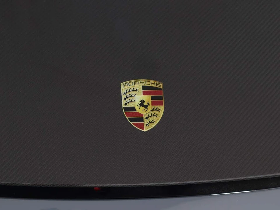 2025 Porsche 992 GT3 RS - Image 25 of 27