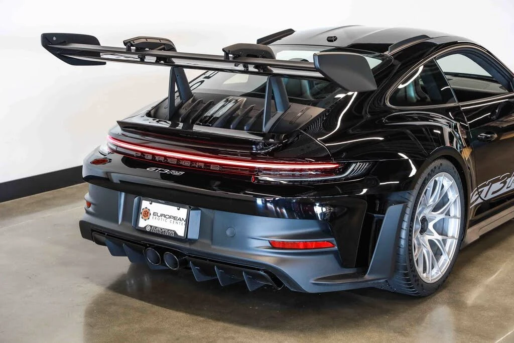 2025 Porsche 992 GT3 RS - Image 21 of 31