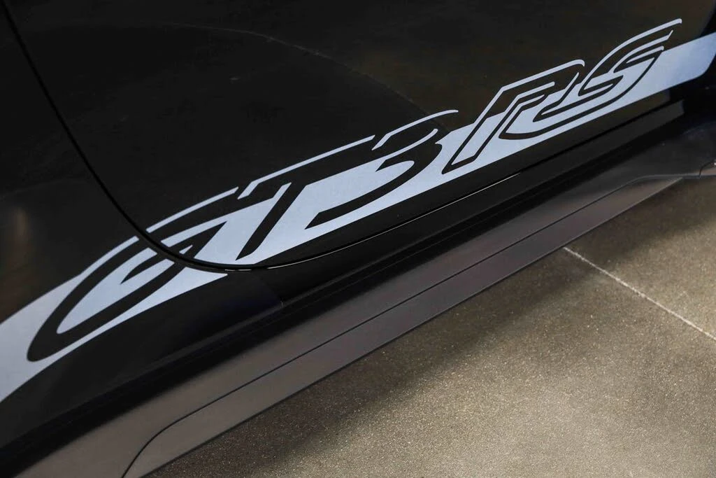 2025 Porsche 992 GT3 RS - Image 27 of 31