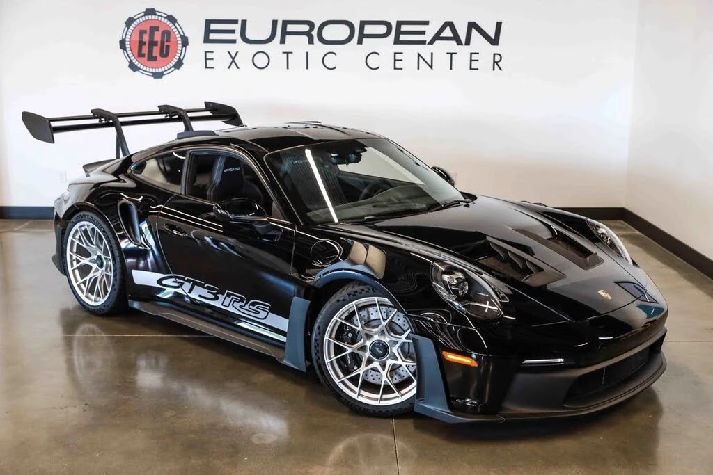 2025 Porsche 992 GT3 RS - Image 2 of 31