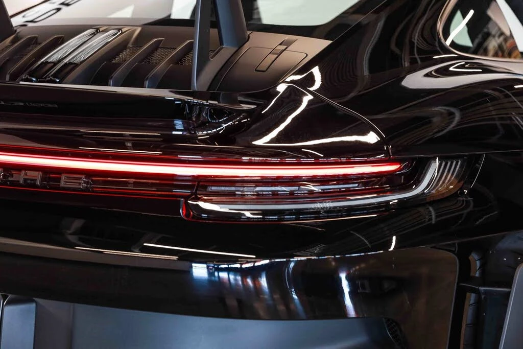 2025 Porsche 992 GT3 RS - Image 22 of 31