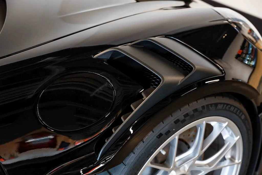 2025 Porsche 992 GT3 RS - Image 28 of 31