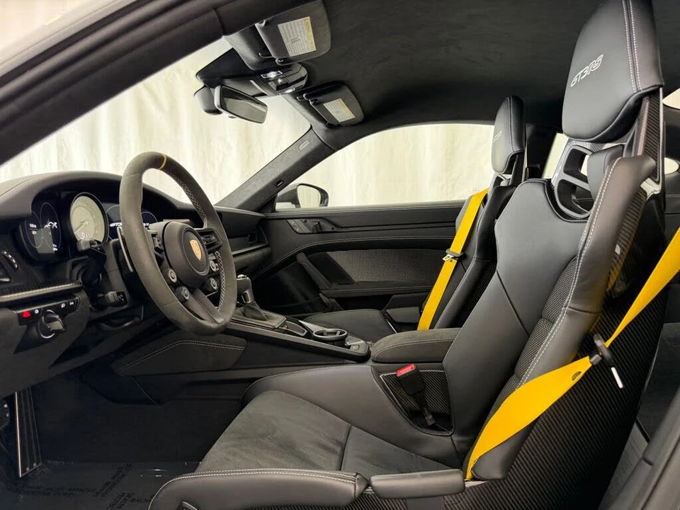 2025 Porsche 992 GT3 RS - Image 5 of 25