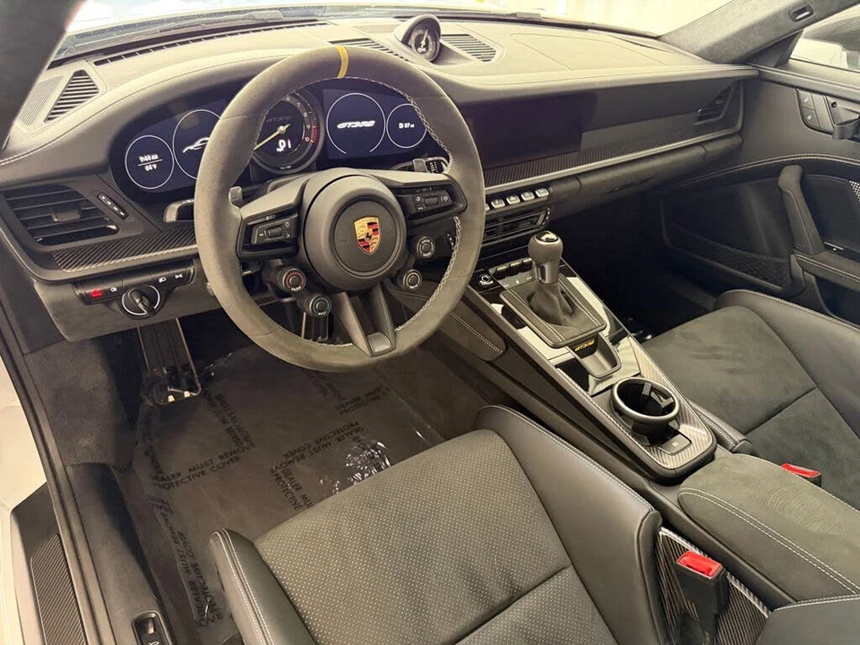 2025 Porsche 992 GT3 RS - Image 4 of 25