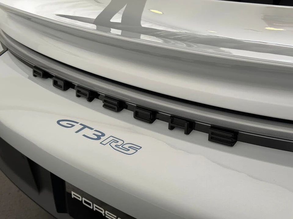 2025 Porsche 992 GT3 RS - Image 23 of 25