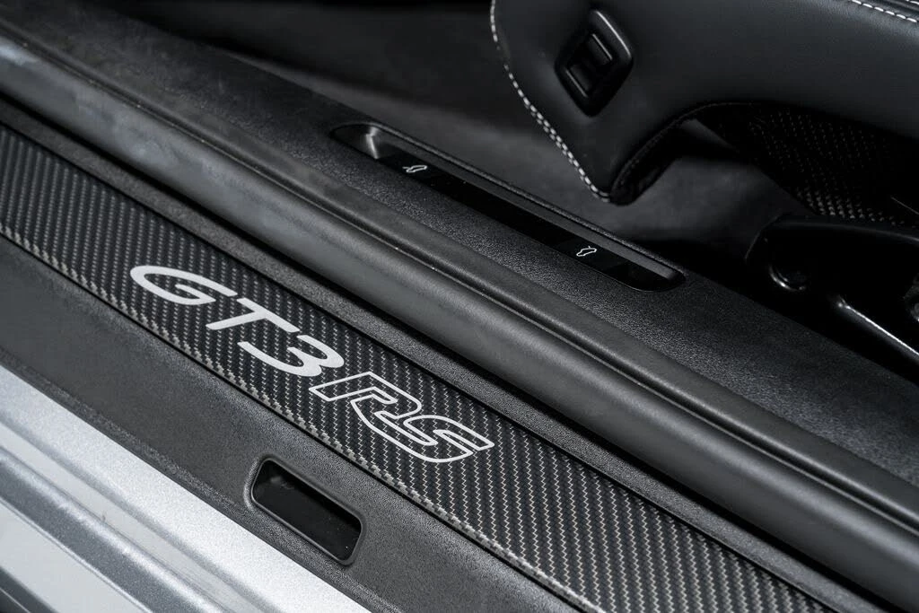 2025 Porsche 992 GT3 RS - Image 11 of 31