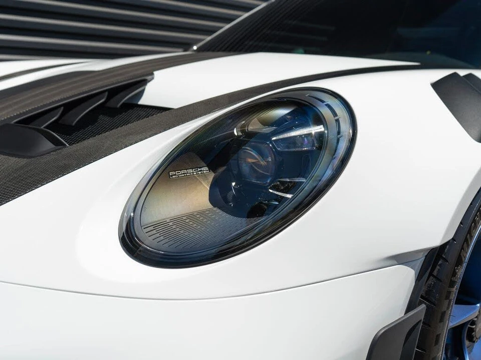 2025 Porsche 992 GT3 RS - Image 14 of 31