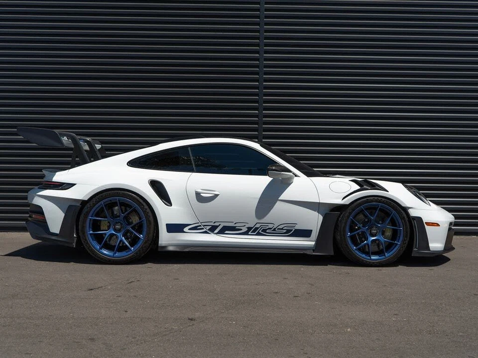 2025 Porsche 992 GT3 RS - Image 8 of 31