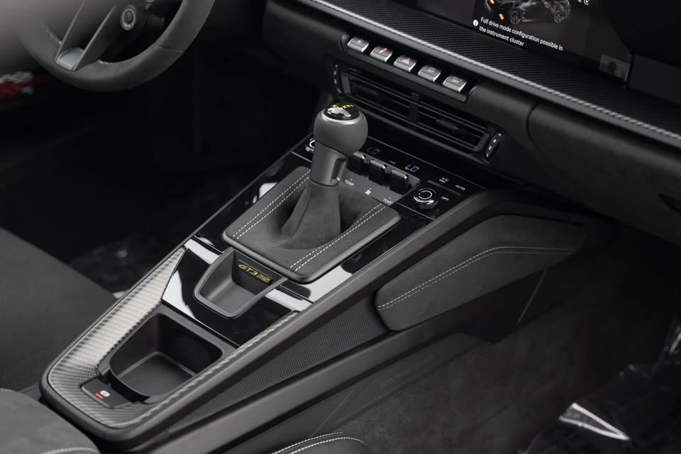 2025 Porsche 992 GT3 RS - Image 11 of 16