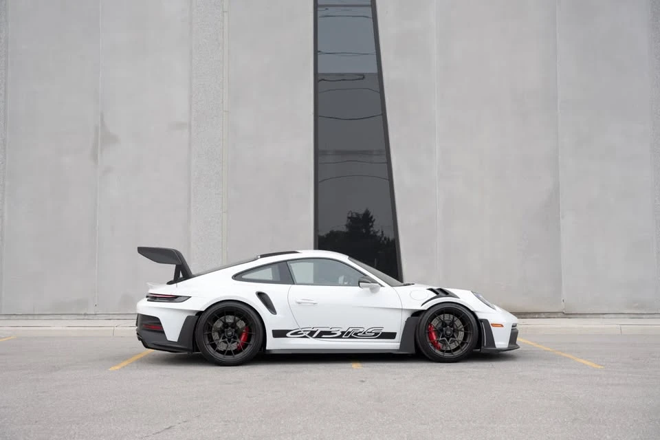2025 Porsche 992 GT3 RS - Image 4 of 16