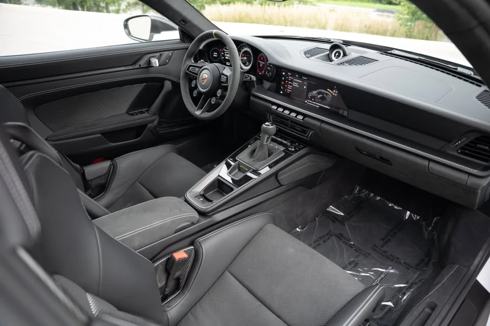 2025 Porsche 992 GT3 RS - Image 12 of 16