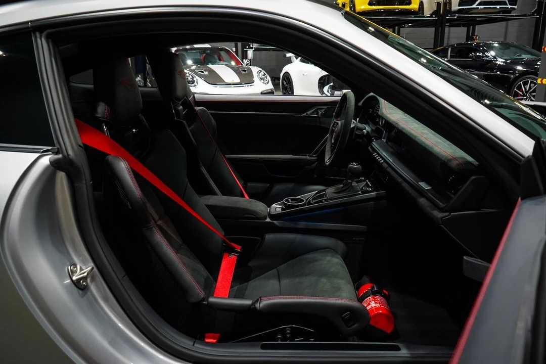 2025 Porsche 992 GT3 RS - Image 31 of 31
