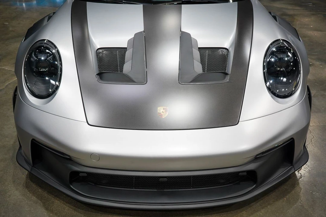 2025 Porsche 992 GT3 RS - Image 9 of 31