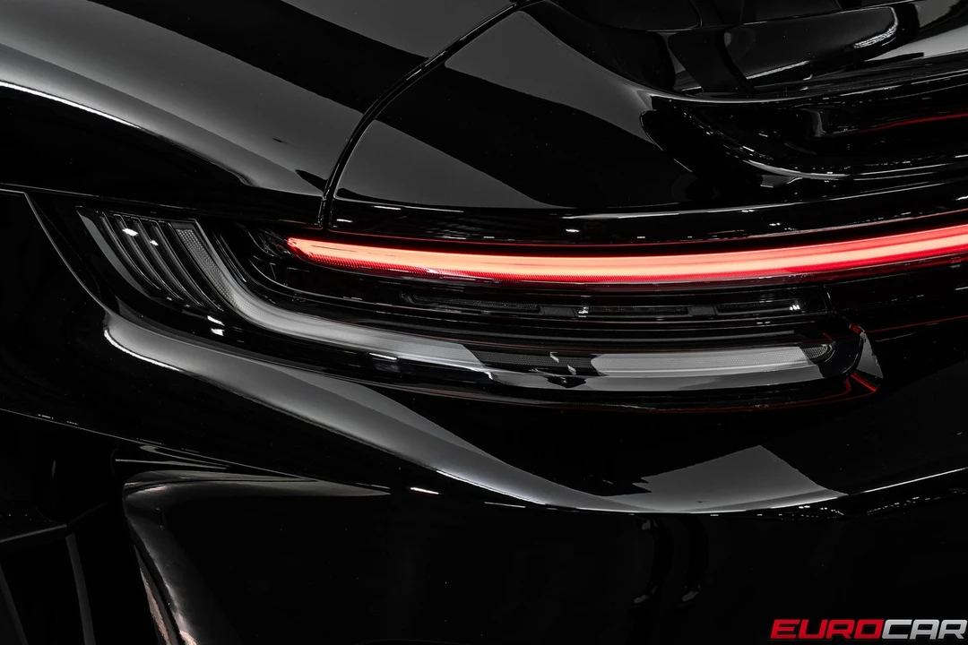 2025 Porsche 992 GT3 RS - Image 27 of 31