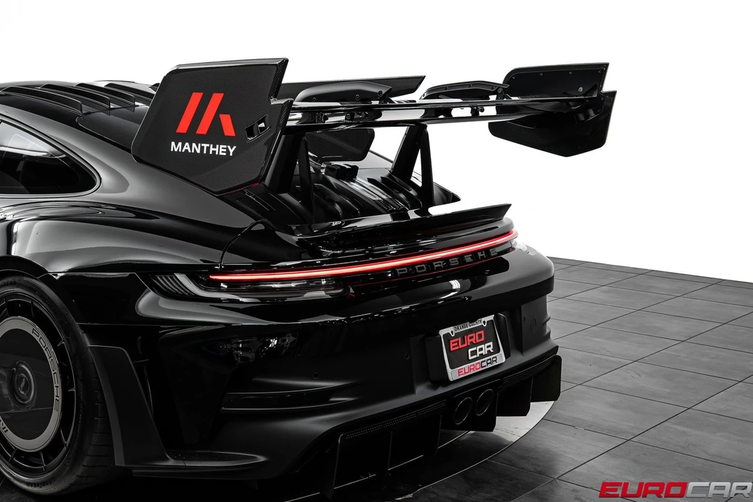 2025 Porsche 992 GT3 RS - Image 23 of 31