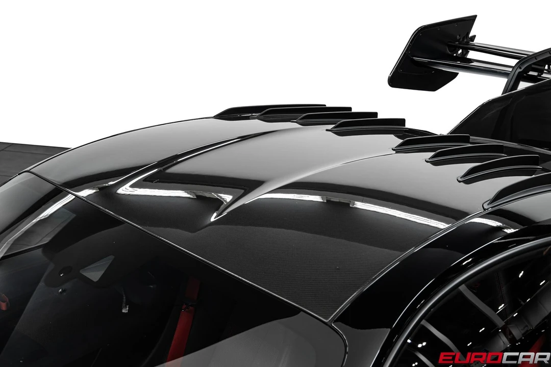 2025 Porsche 992 GT3 RS - Image 19 of 31