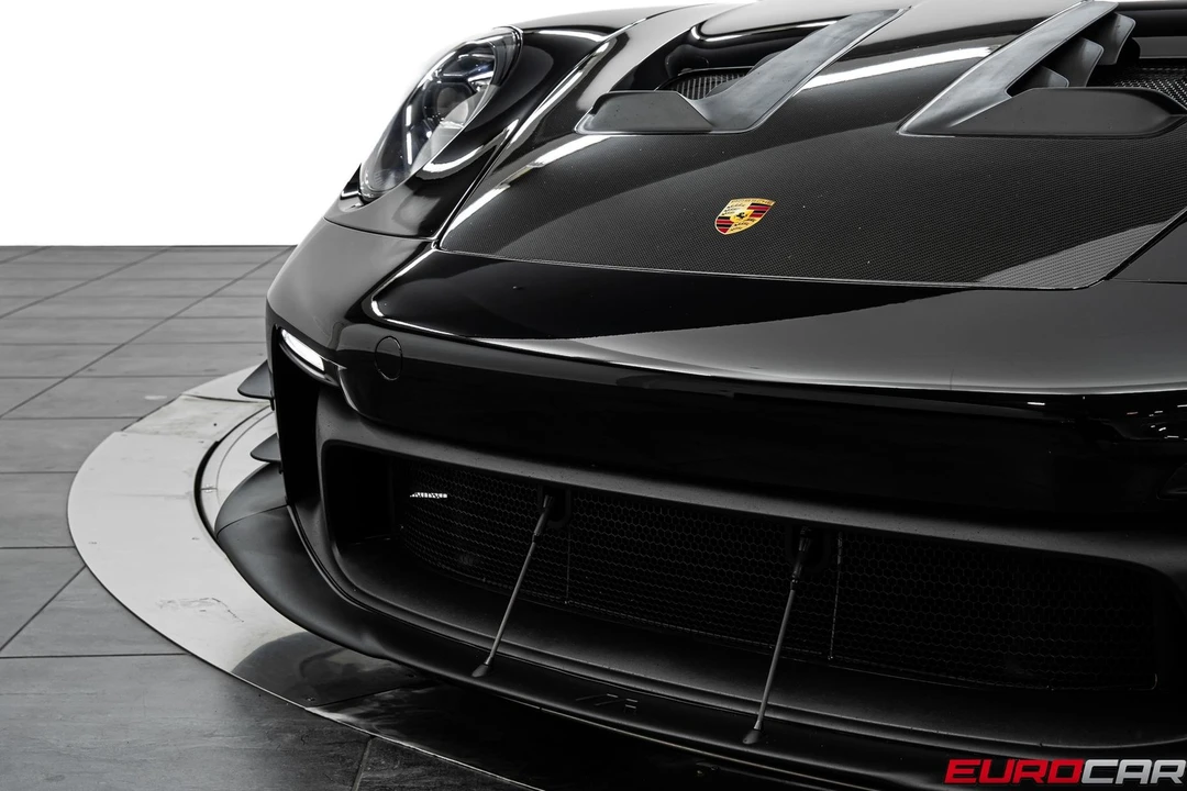2025 Porsche 992 GT3 RS - Image 12 of 31