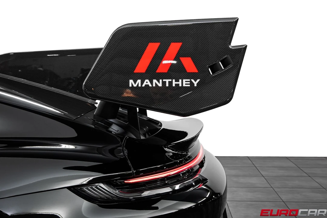 2025 Porsche 992 GT3 RS - Image 26 of 31