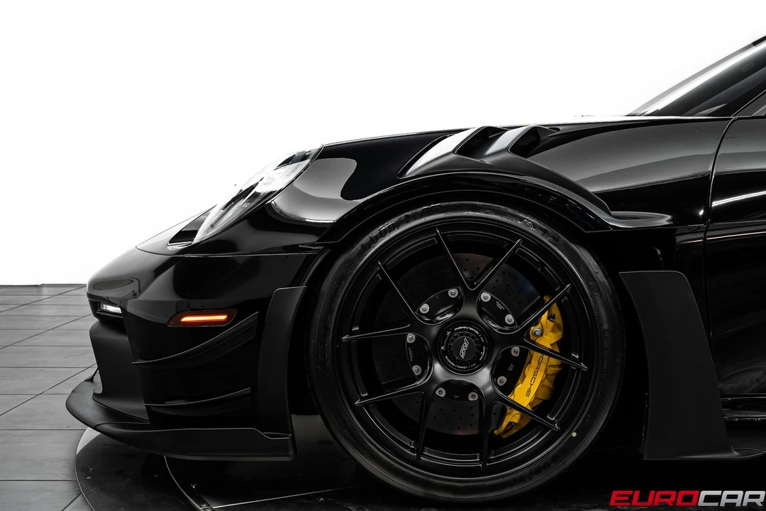 2025 Porsche 992 GT3 RS - Image 14 of 31